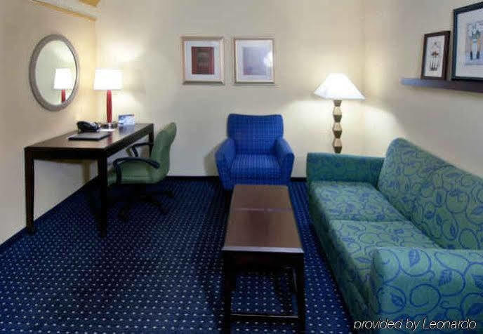 Springhill Suites St Petersburg Clearwater Largo Exterior photo